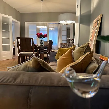 Апартаменты Laurel & Hardy - Old Center