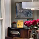 Laurel & Hardy - Old Center *