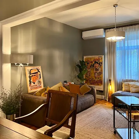 Laurel & Hardy - Old Center דירה סופיה